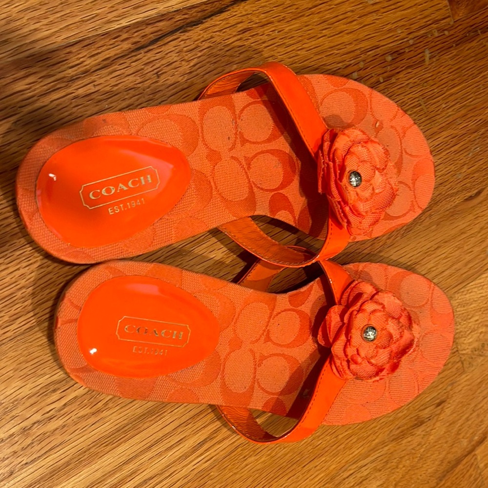 Coach Samira orange flip flop size 8.5
